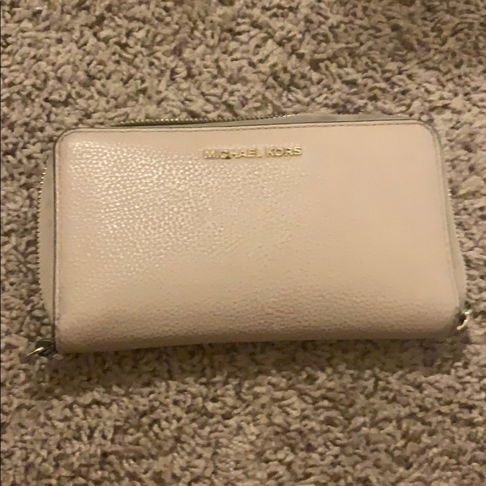 MICHAEL KORS
